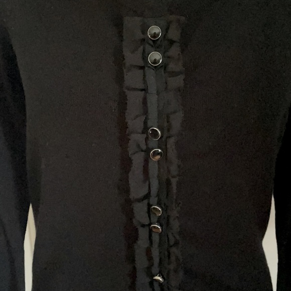 White House Black Market sweater - Picture 4 of 4